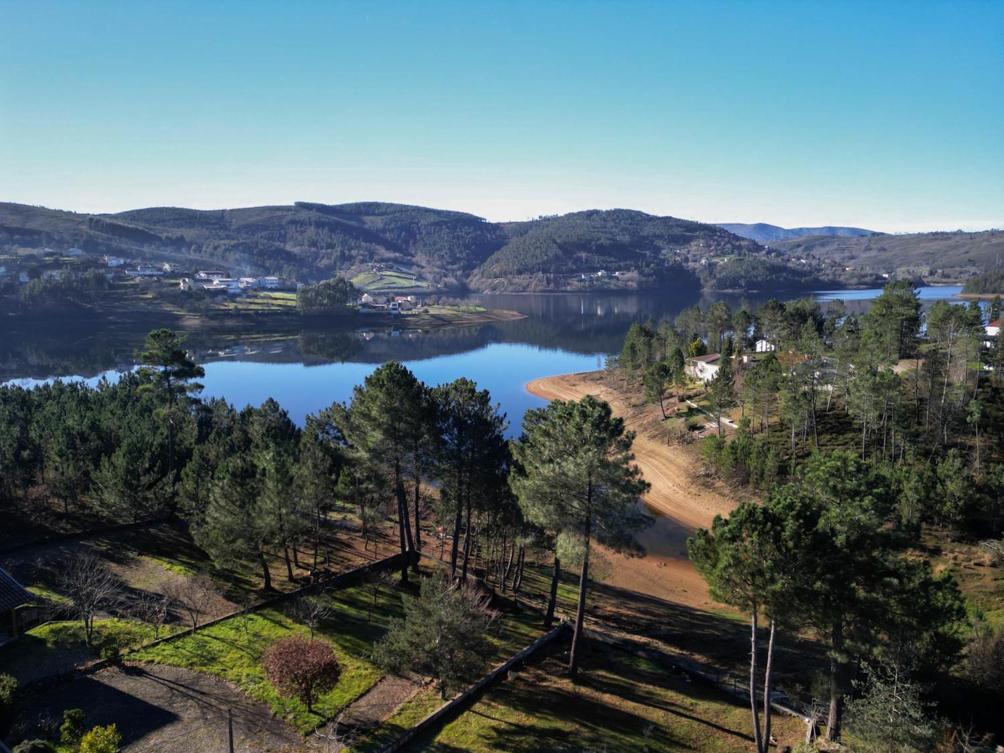 Casa Da Barragem - Ninho Das Aguias Venda Nova  Εξωτερικό φωτογραφία