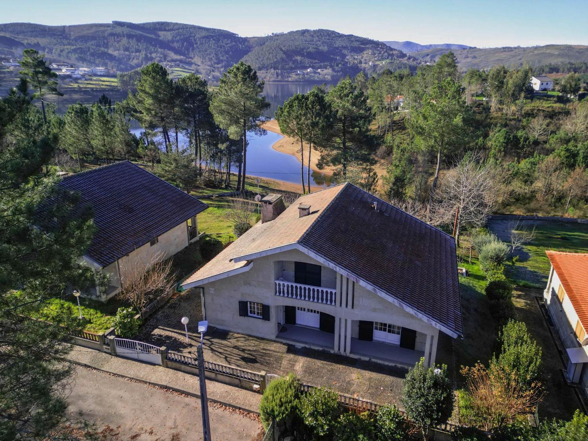 Casa Da Barragem - Ninho Das Aguias Venda Nova  Εξωτερικό φωτογραφία